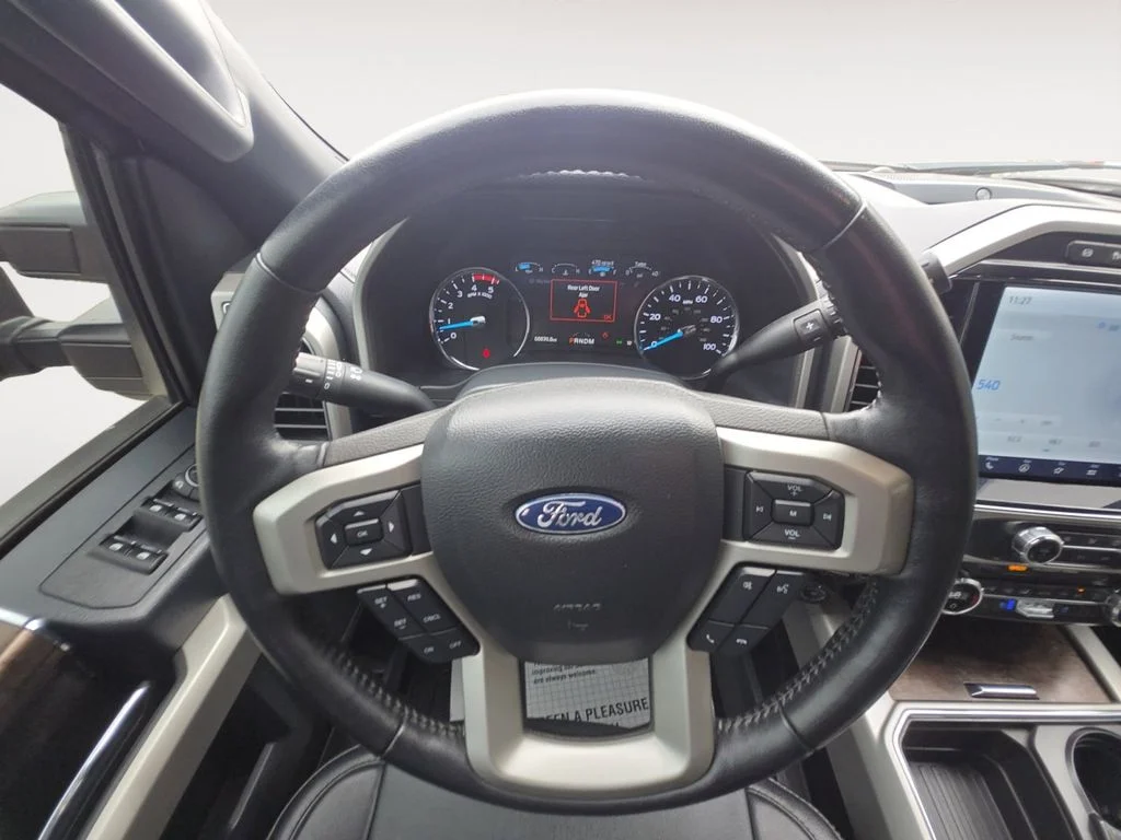 Used 2022 Blue Ford Lariat image 12