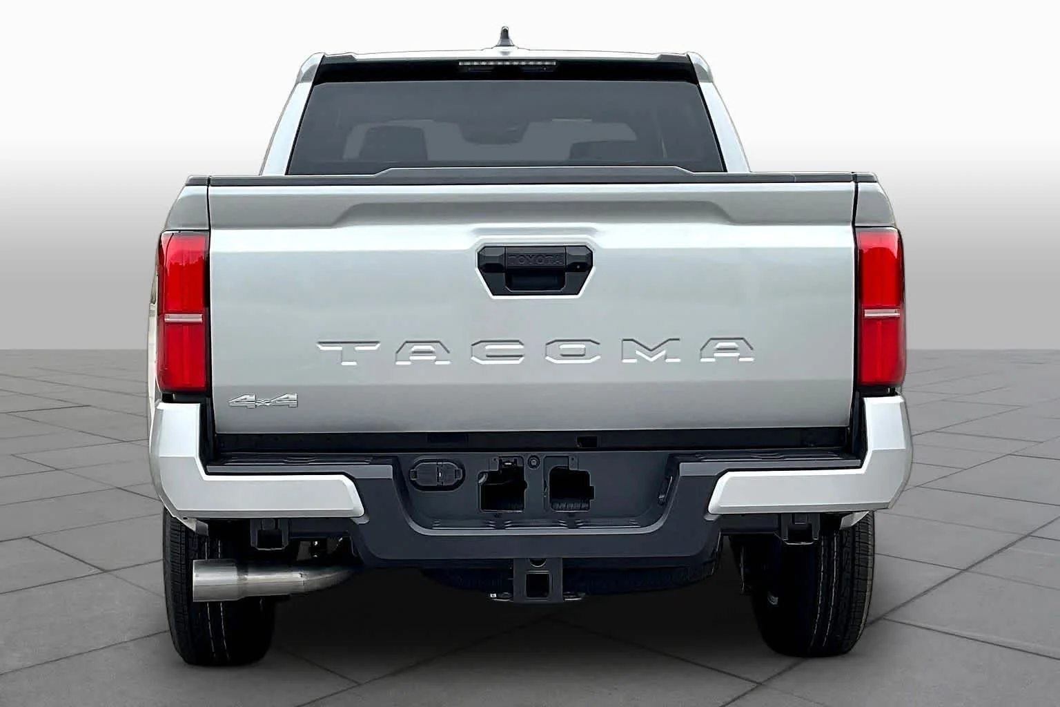 New 2026 Celestial Silver Metallic Toyota SR5 image 4