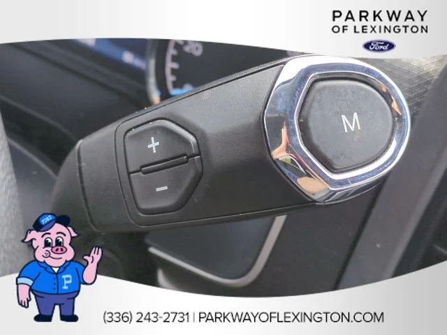 Used 2022 Red Ford XLT image 25