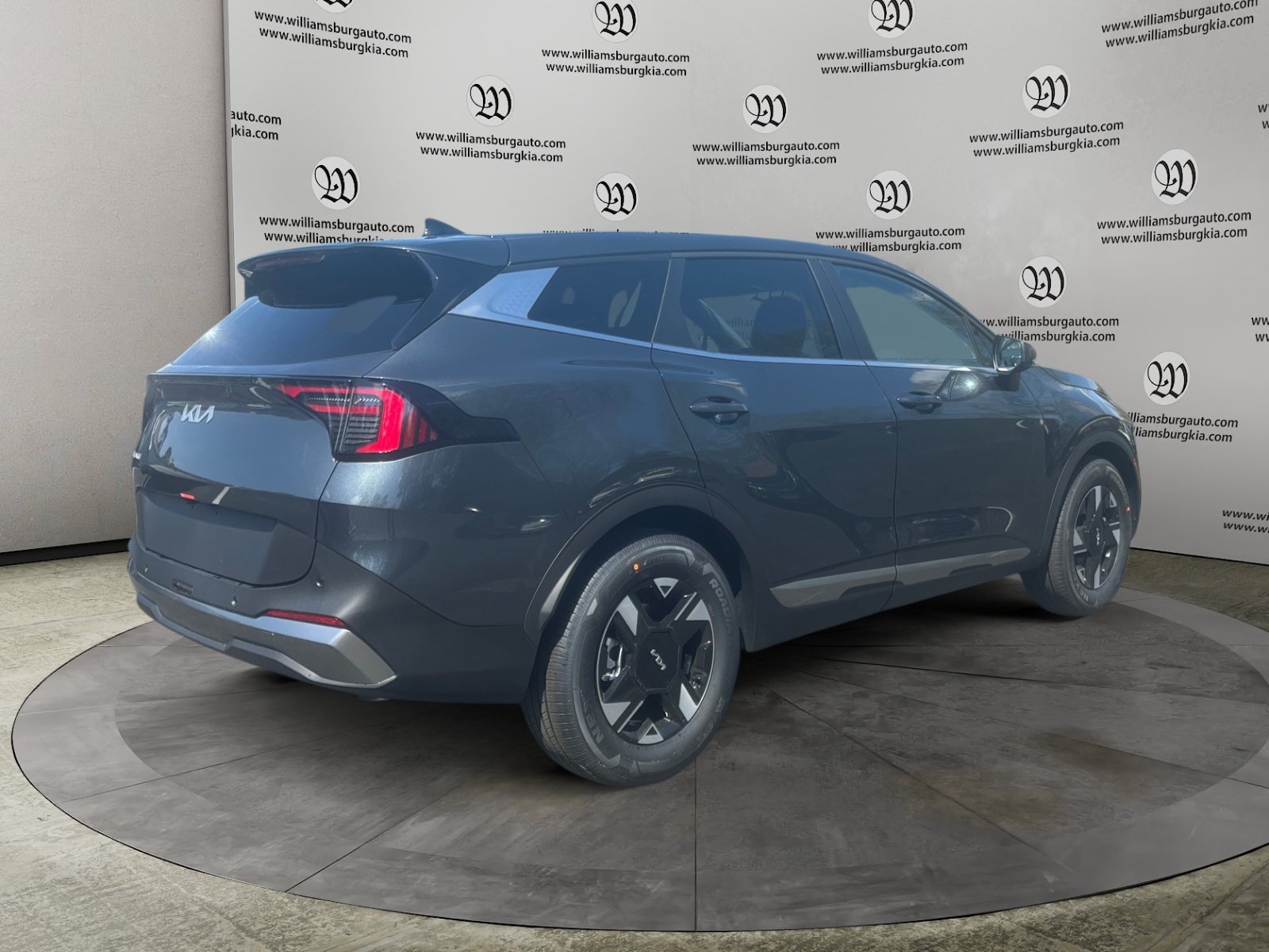 New 2026 Gravity Gray Kia LX image 5
