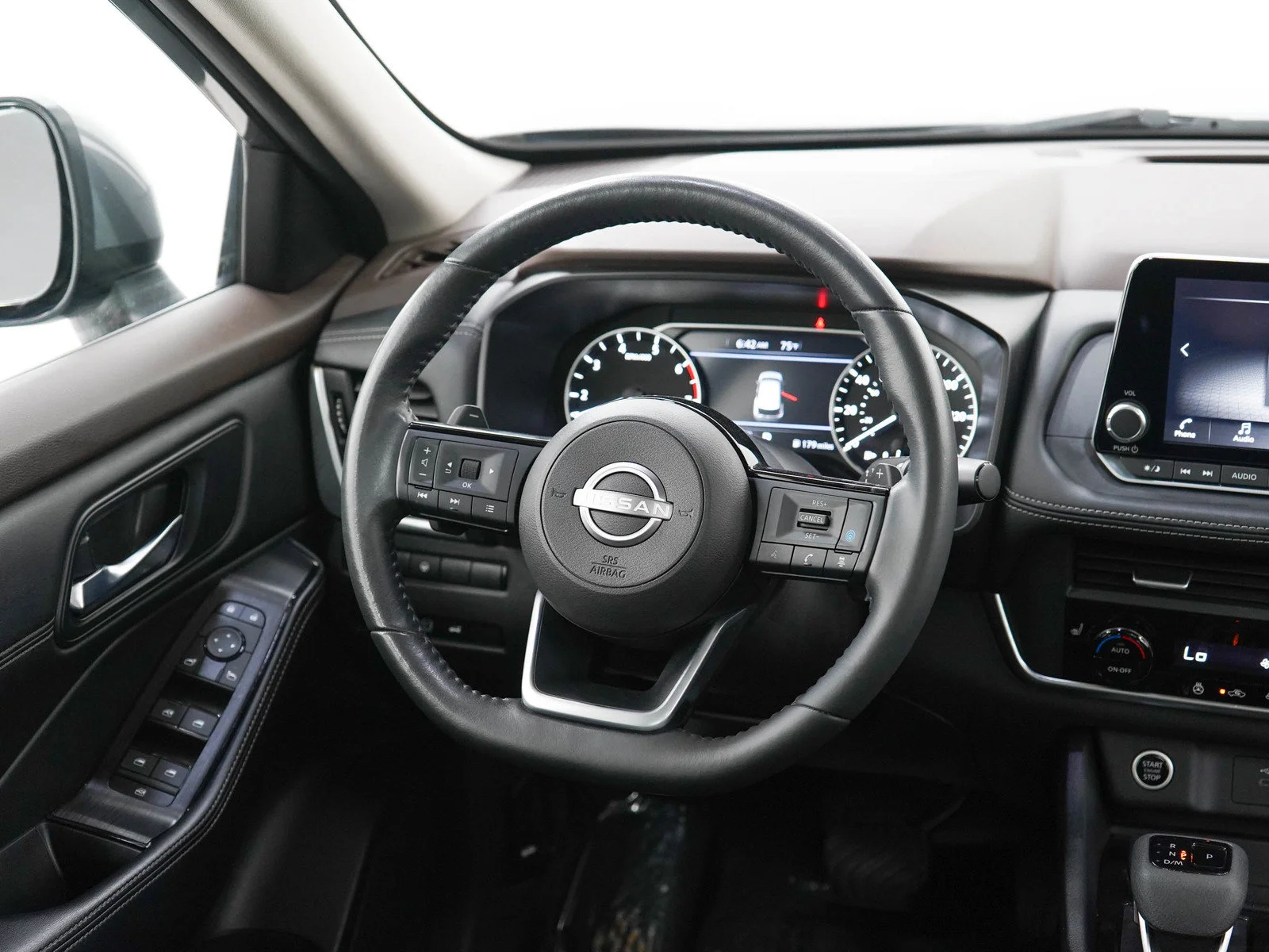 Used 2023 Gun Metallic Nissan SV image 14
