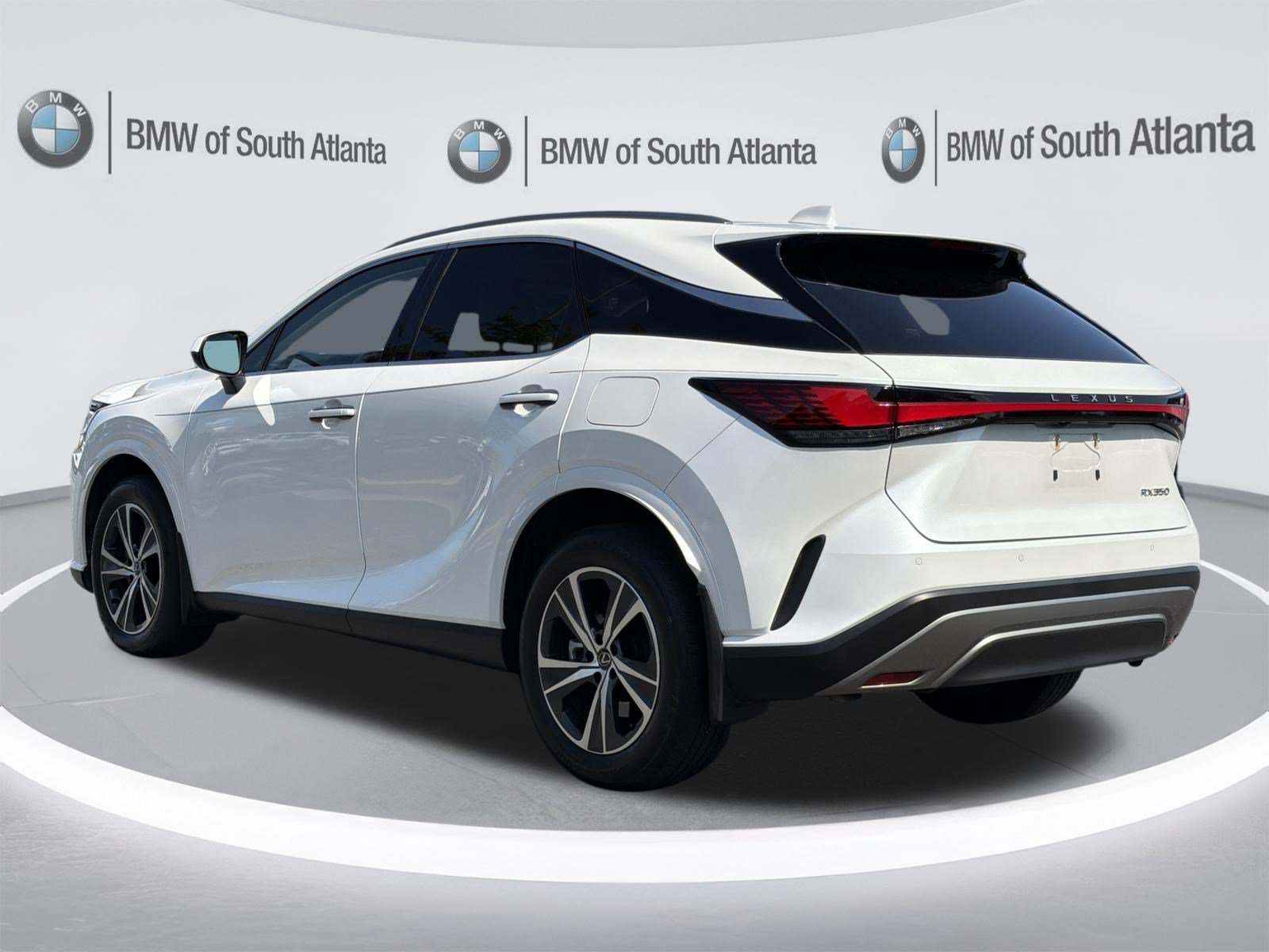 Used 2024 Eminent White Pearl Lexus RX 350 Premium image 24
