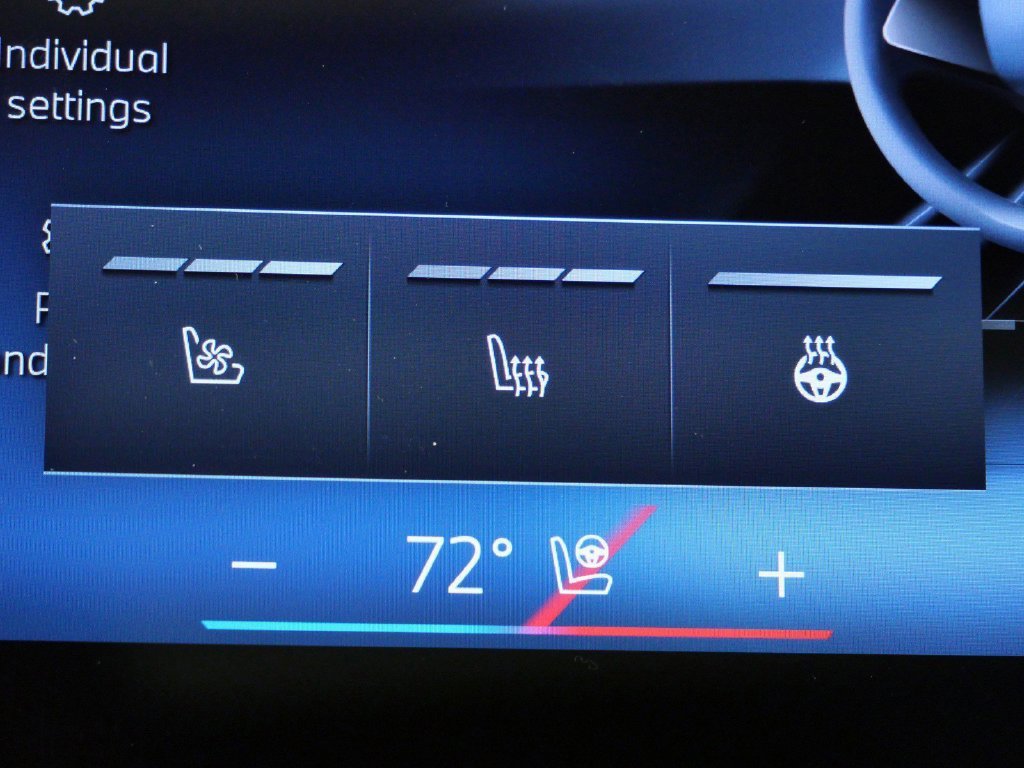 Used 2026 Skyscraper Grey Metallic BMW xDrive40i image 47