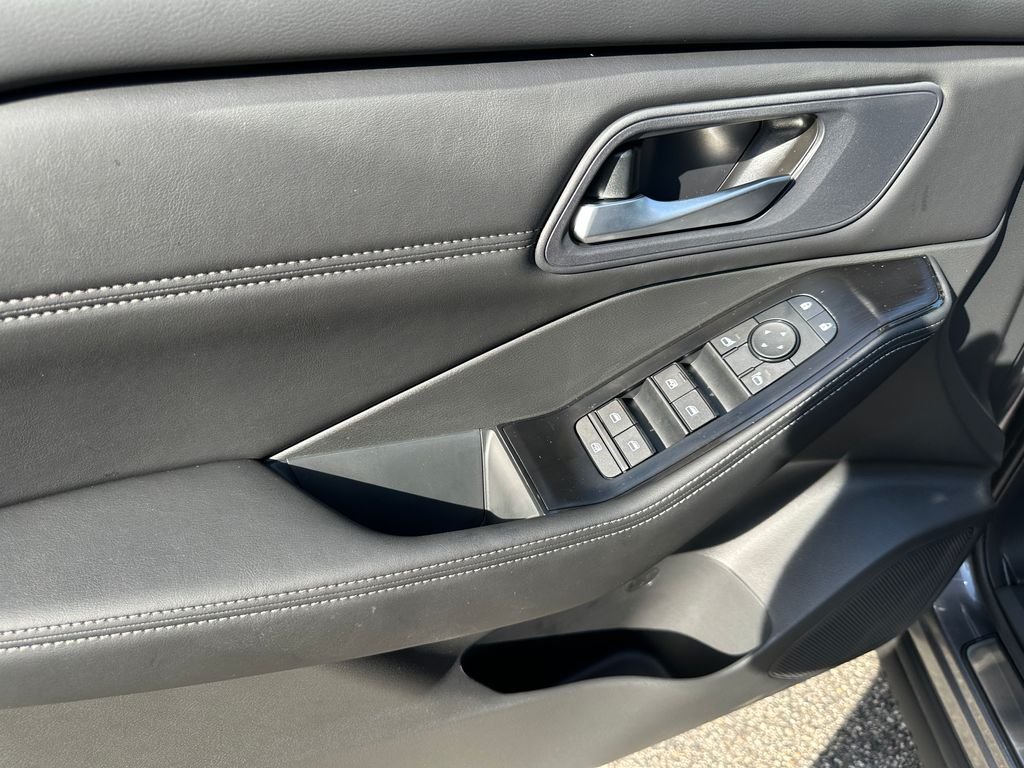 New 2026 Gray Nissan Dark Armor image 13