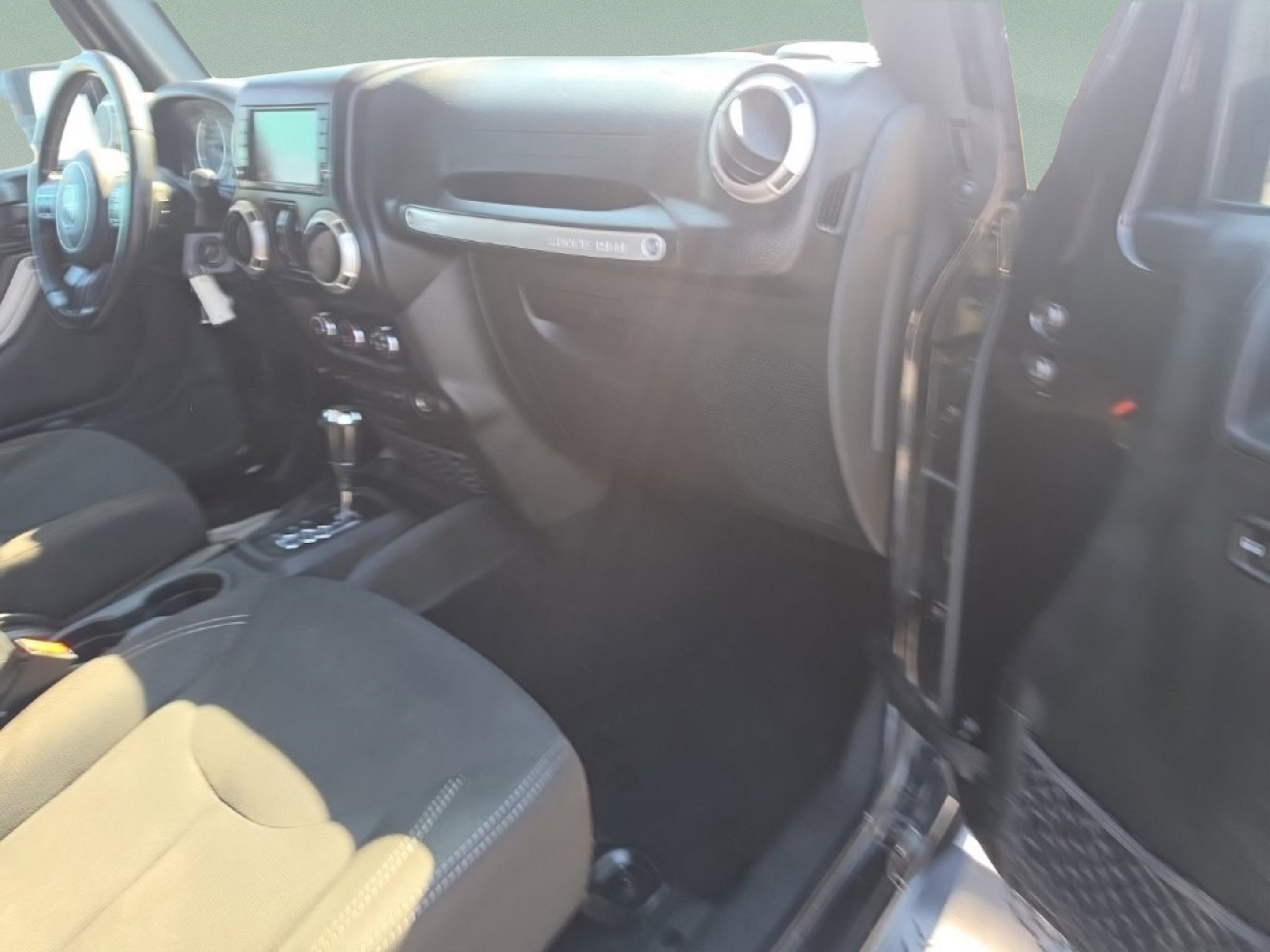 Used 2018 Black Clearcoat Jeep Unlimited Sahara image 22