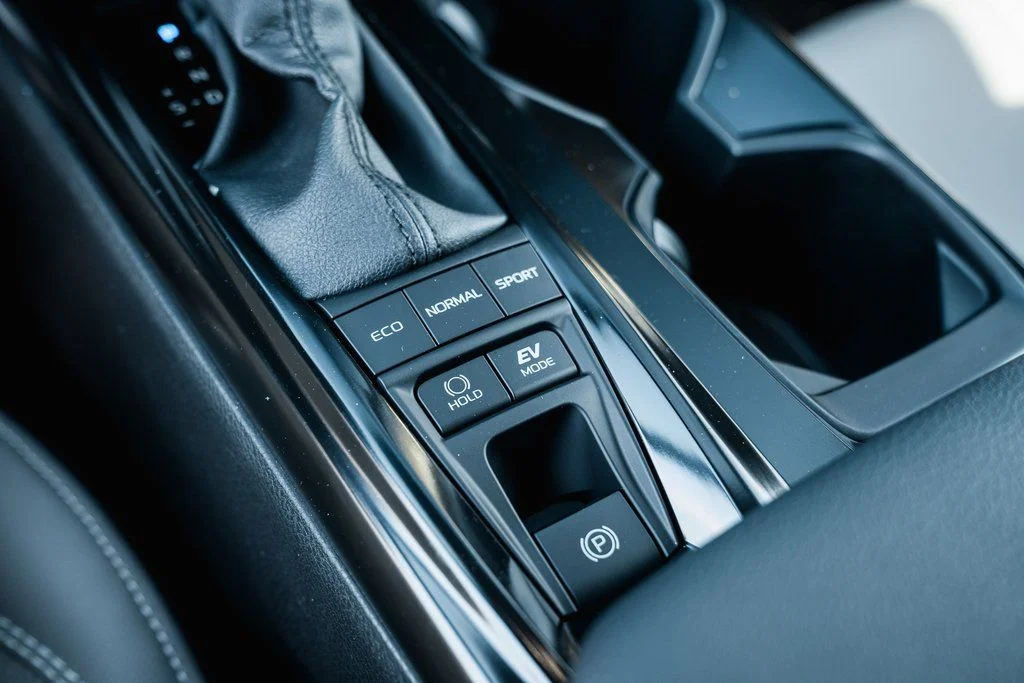 2026 Toyota Camry SE - Photo 18