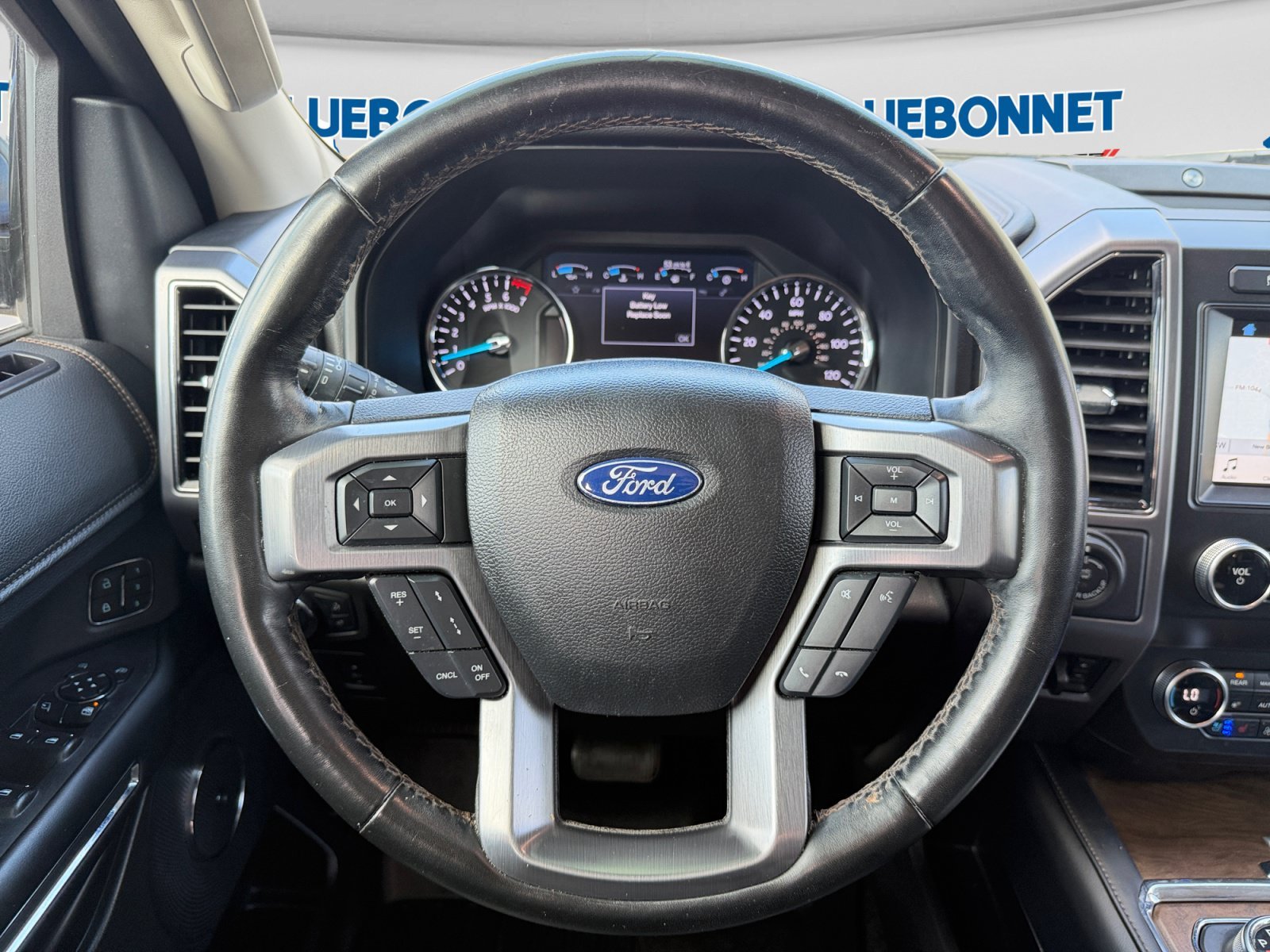 Used 2019 Magnetic Ford Platinum image 13