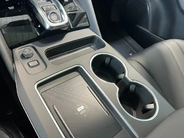 New 2026 Liquid Carbon Metallic Acura Base image 20
