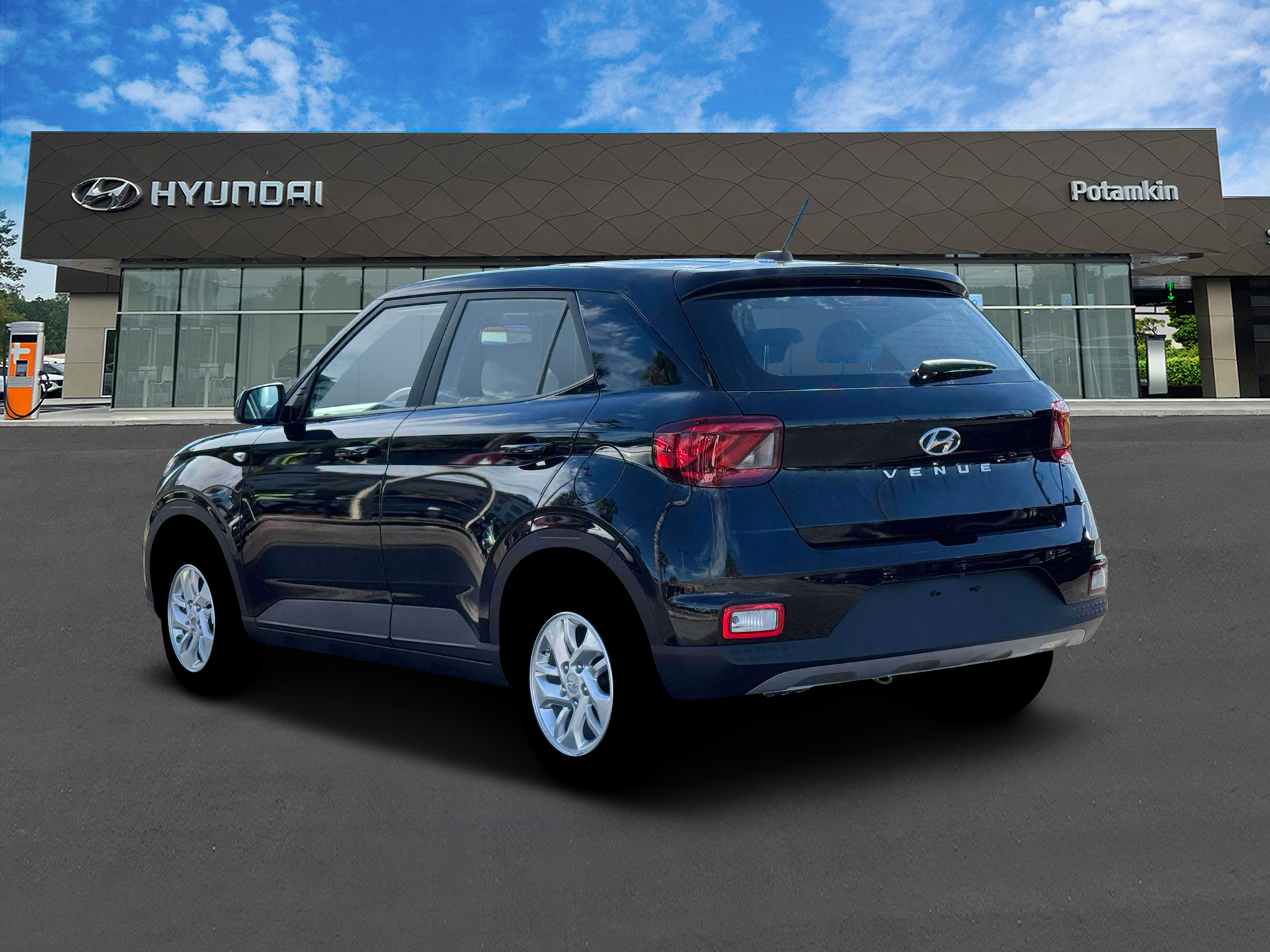 New 2026 Onyx Black Hyundai SE image 5