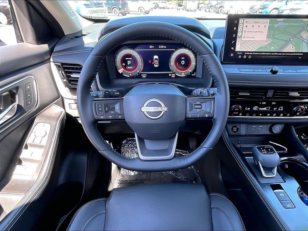 Used 2025 Gun Metallic Nissan Platinum image 16