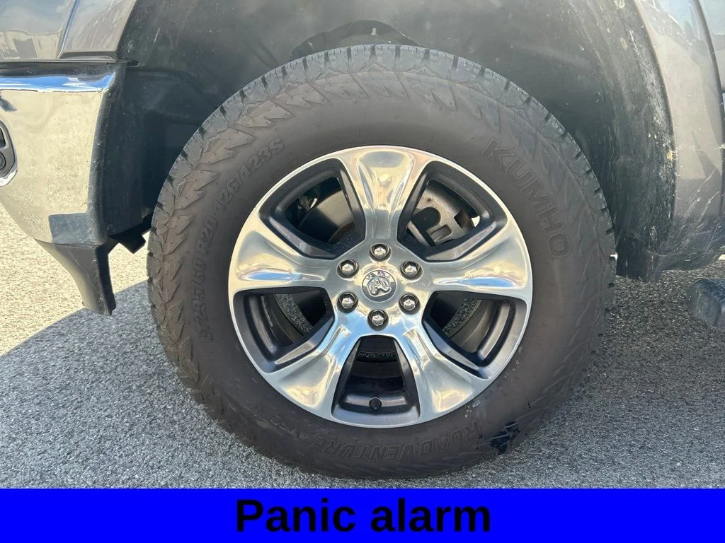 Used 2022 Granite Crystal Clearcoat Metallic Ram Laramie image 16