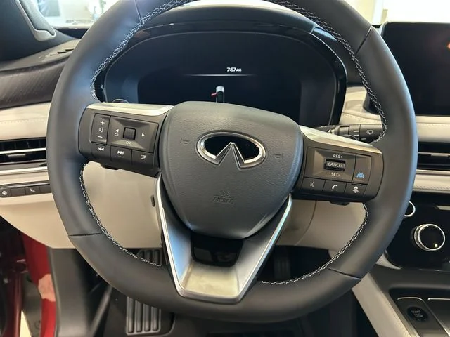 New 2027 2T SUN RED INFINITI Autograph AWD image 24