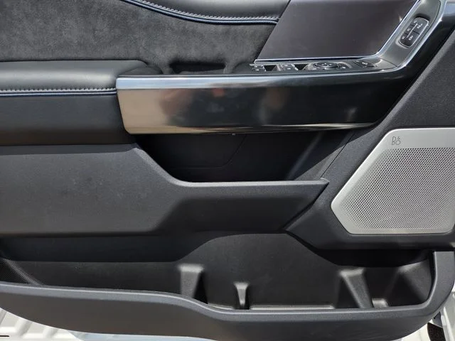 New 2026 Star White Metallic Tri-Coat Ford F-250® Platinum® image 13