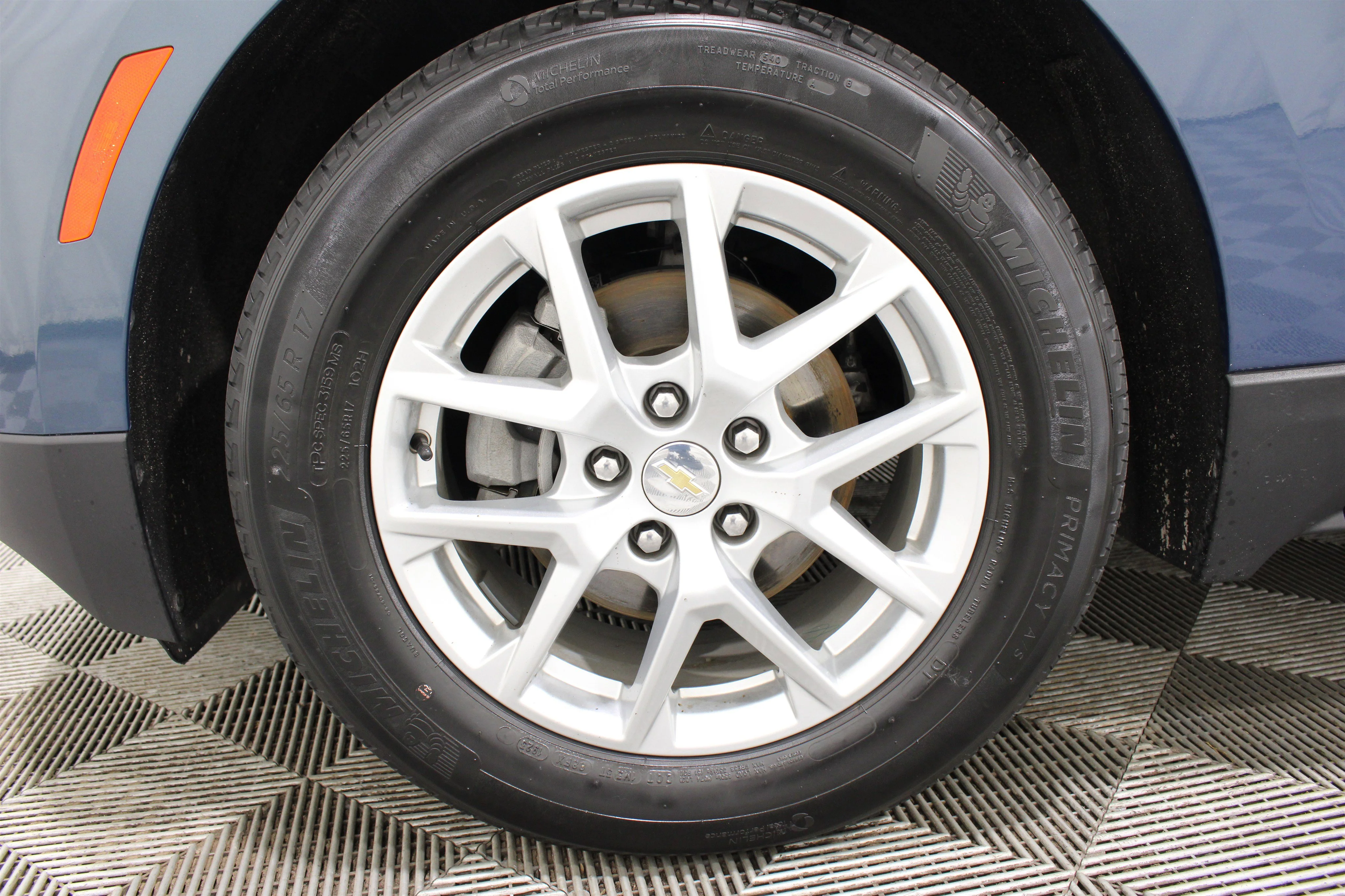 2024 Chevrolet Equinox LS - Photo 34