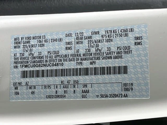 Used 2022 White Ford SE image 31