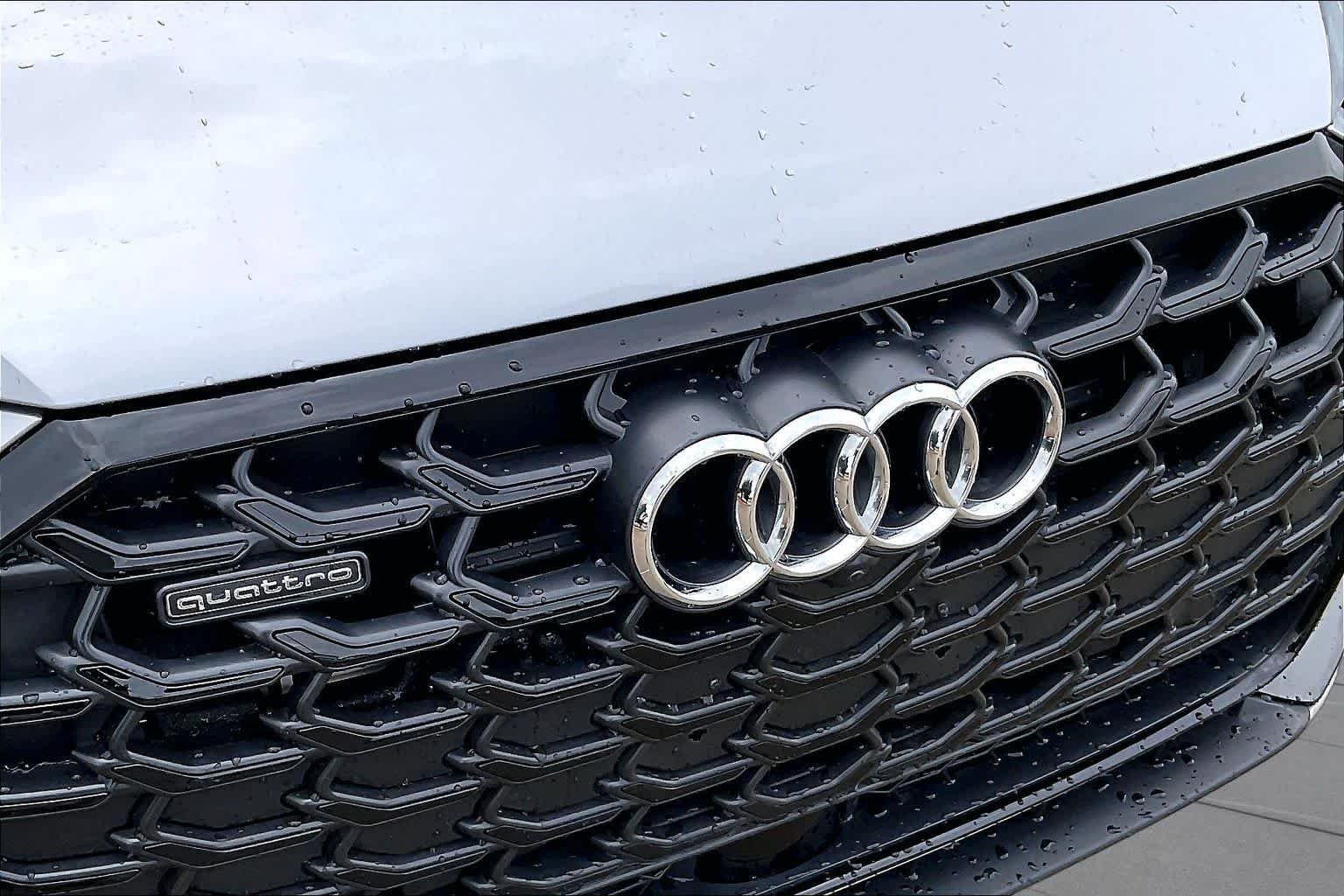 Used 2025 Florett Silver Metallic Audi  image 30