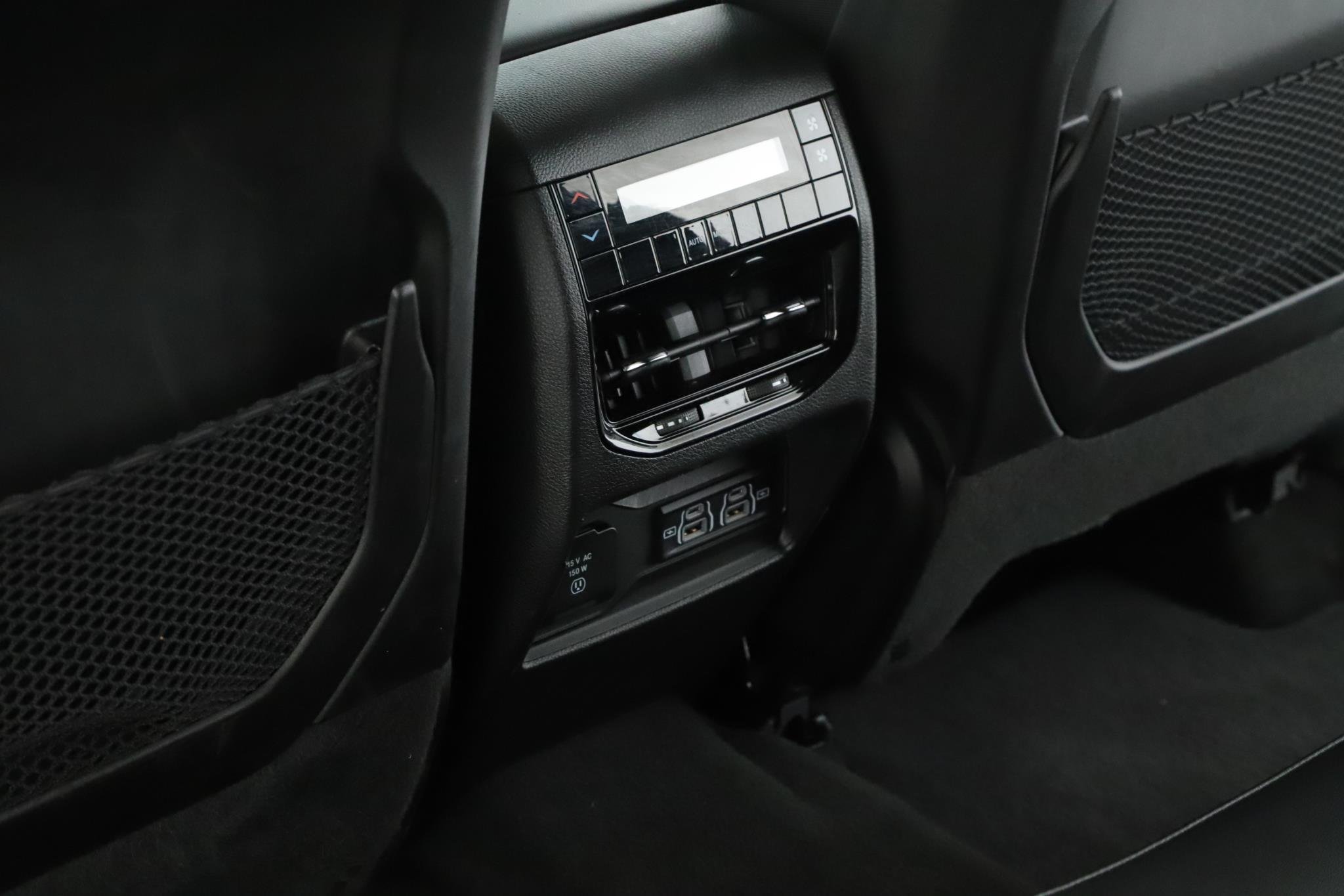 Used 2024 Silver Zynith Jeep Altitude X 4x4 image 8