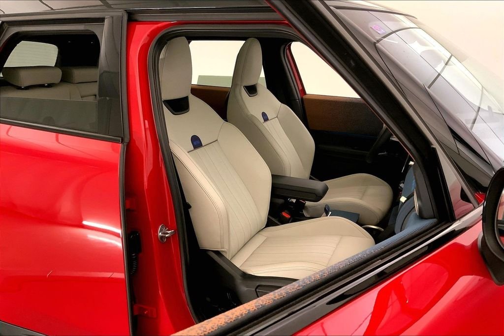 Used 2025 Chili Red II MINI  image 6
