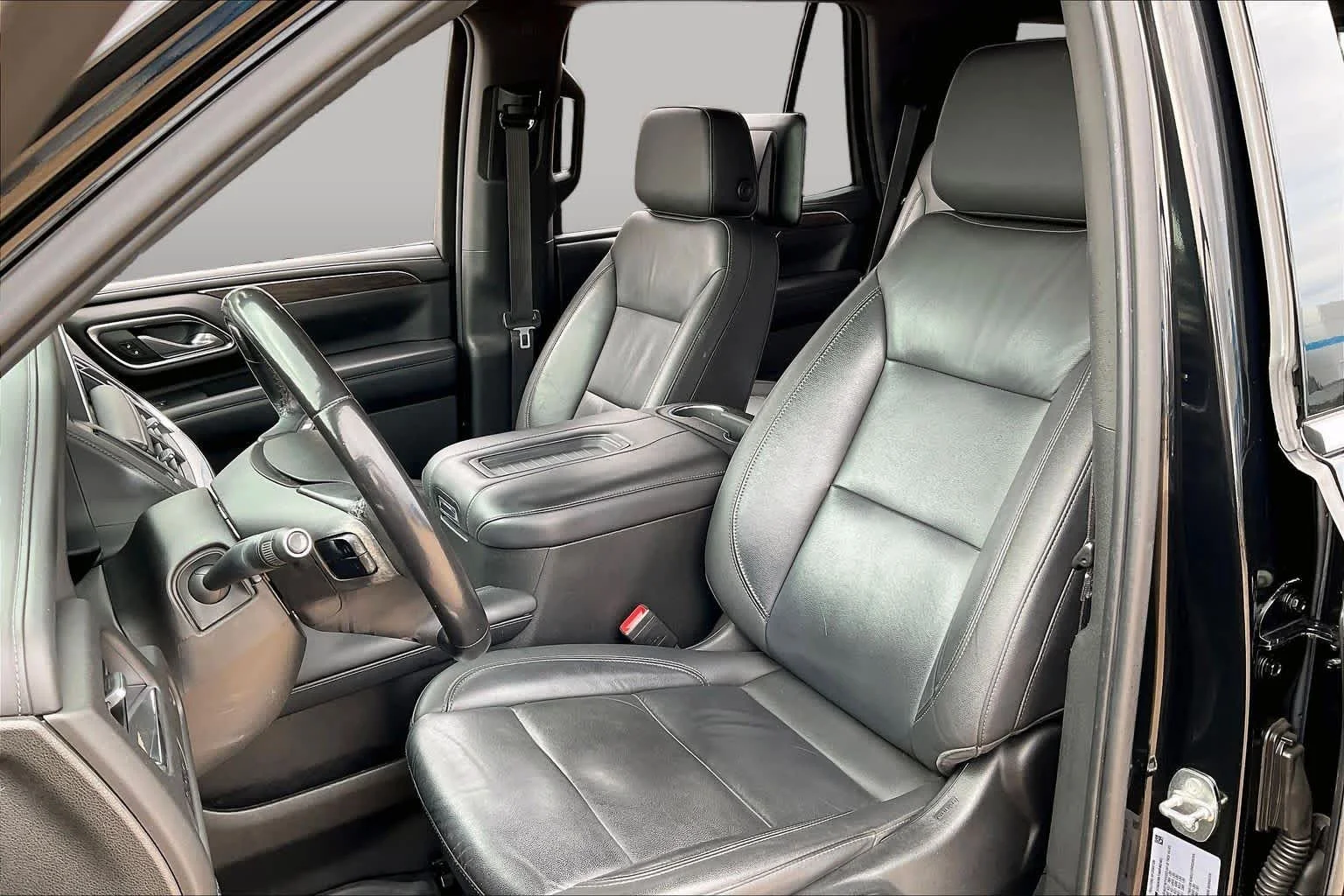 Used 2021 Black Chevrolet LT image 8