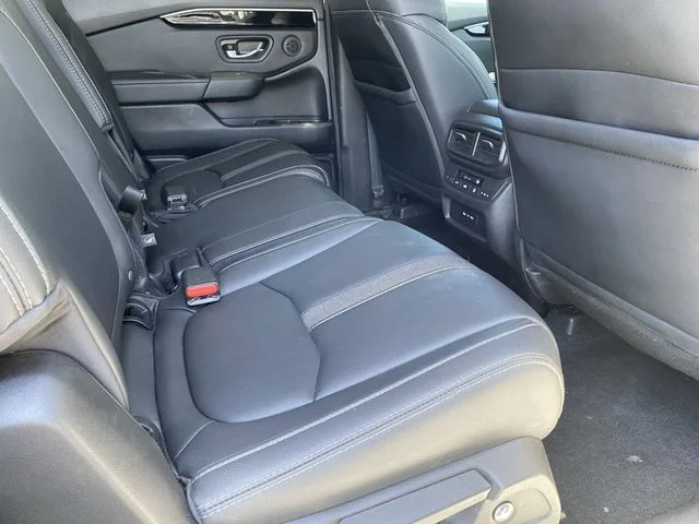 2025 Honda Pilot Touring - Photo 13