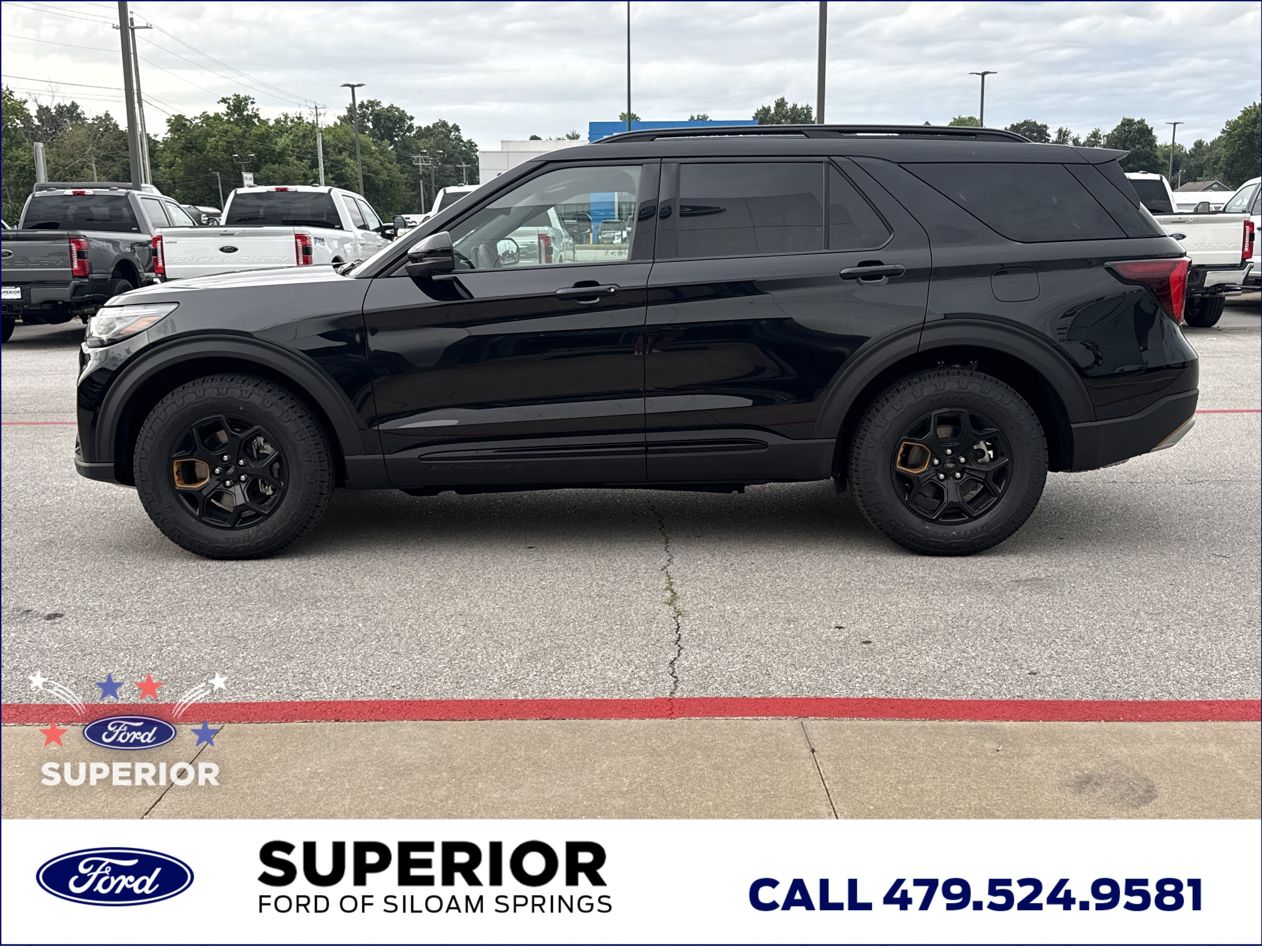 New 2026 Agate Black Metallic Ford Tremor 4WD image 13