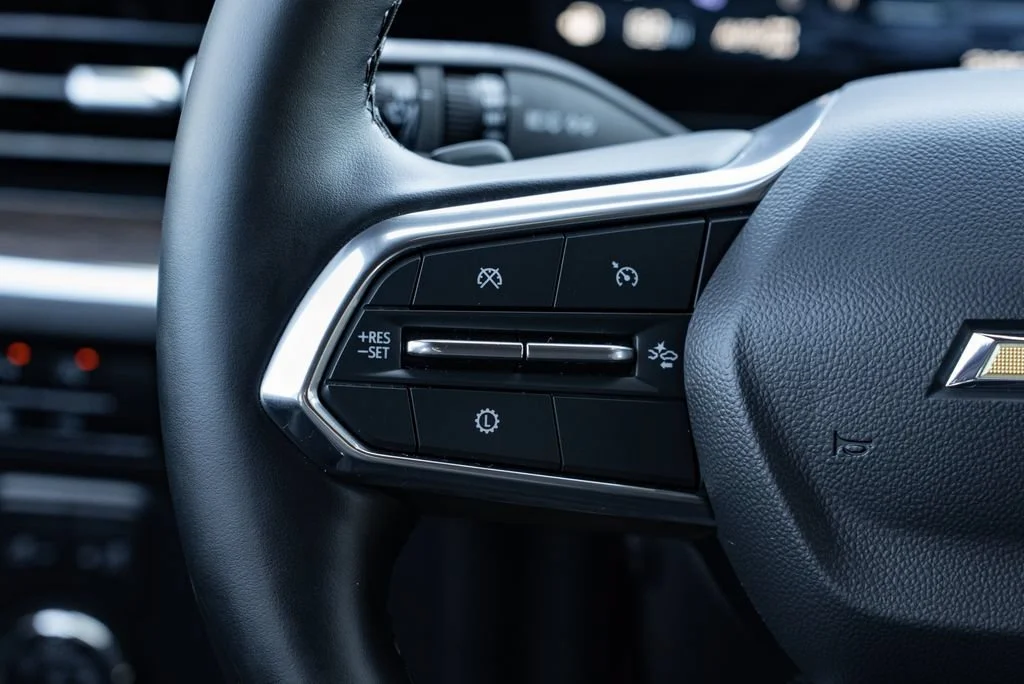 Used 2025 Black Chevrolet Premier image 18