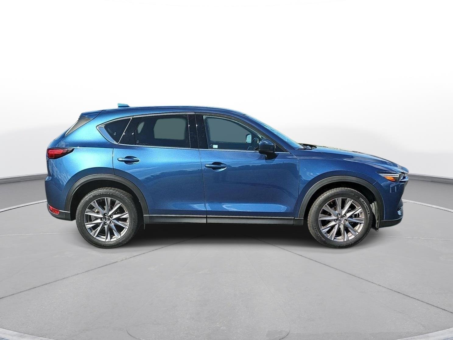 Used 2019 Eternal Blue Mica Mazda Grand Touring image 5