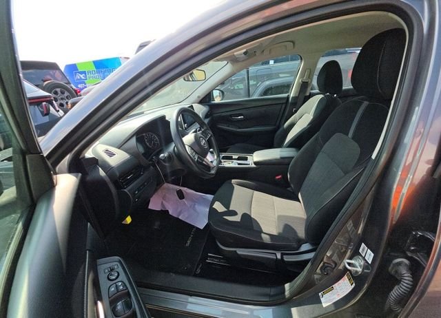 Used 2025 Gun Metallic Nissan SV image 17