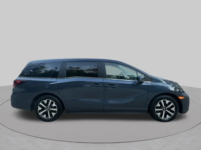 Used 2025 Silver Honda EX-L image 39