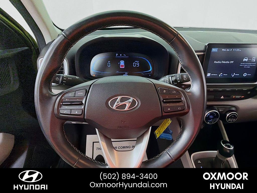 2023 Hyundai Venue SEL - Photo 11