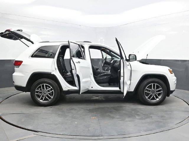 Used 2021 White Jeep Limited image 57