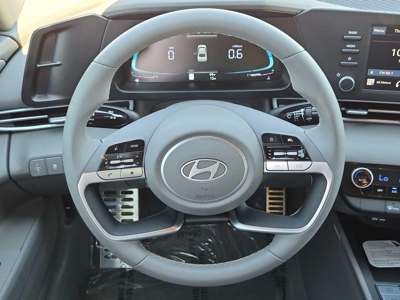 New 2026 Amazon Gray Hyundai SEL Sport image 21