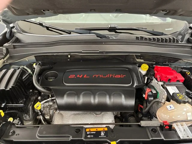 Used 2018 Gray Jeep Trailhawk image 11