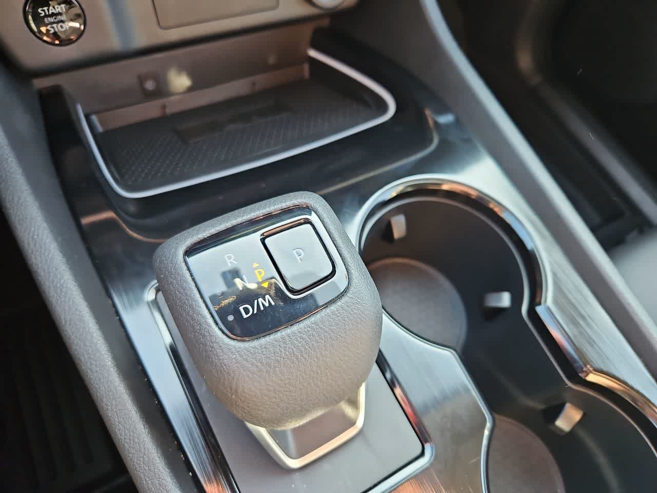 Used 2025 Boulder Gray Pearl Nissan SL image 19