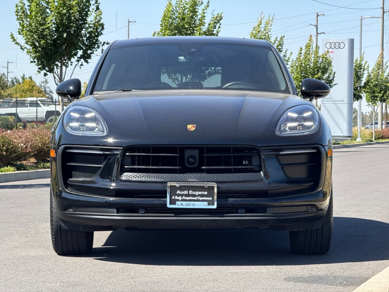 Used 2024  Porsche Base image 8