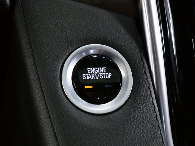 Certified Used 2019  Cadillac Premium Luxury image 25