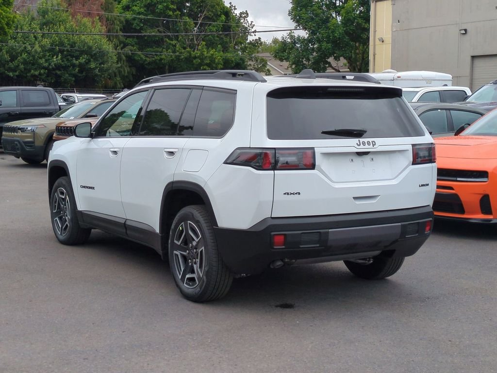 New 2026 Bright White Clear-Coat Exterior Paint Jeep Laredo image 5
