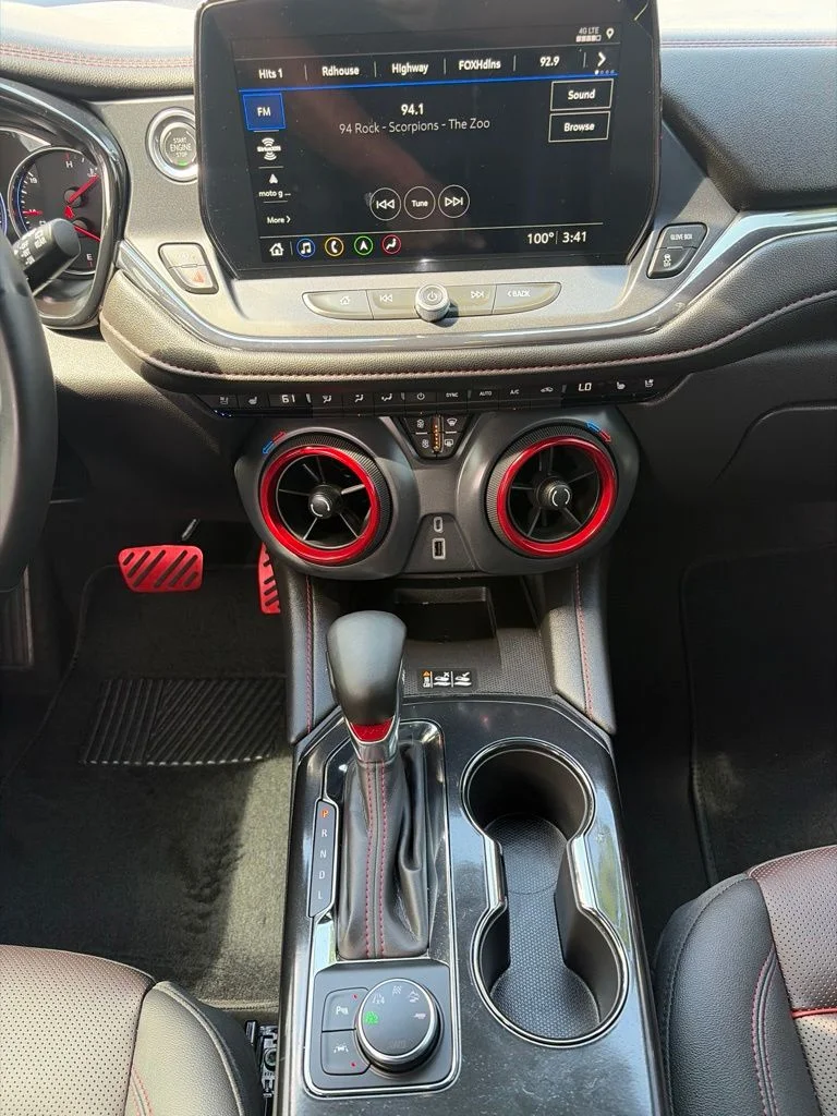 2025 Chevrolet Blazer RS - Photo 11
