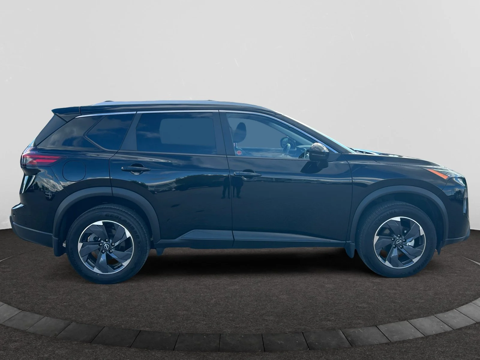 Used 2024 Black Nissan SV Moonroof AWD image 6