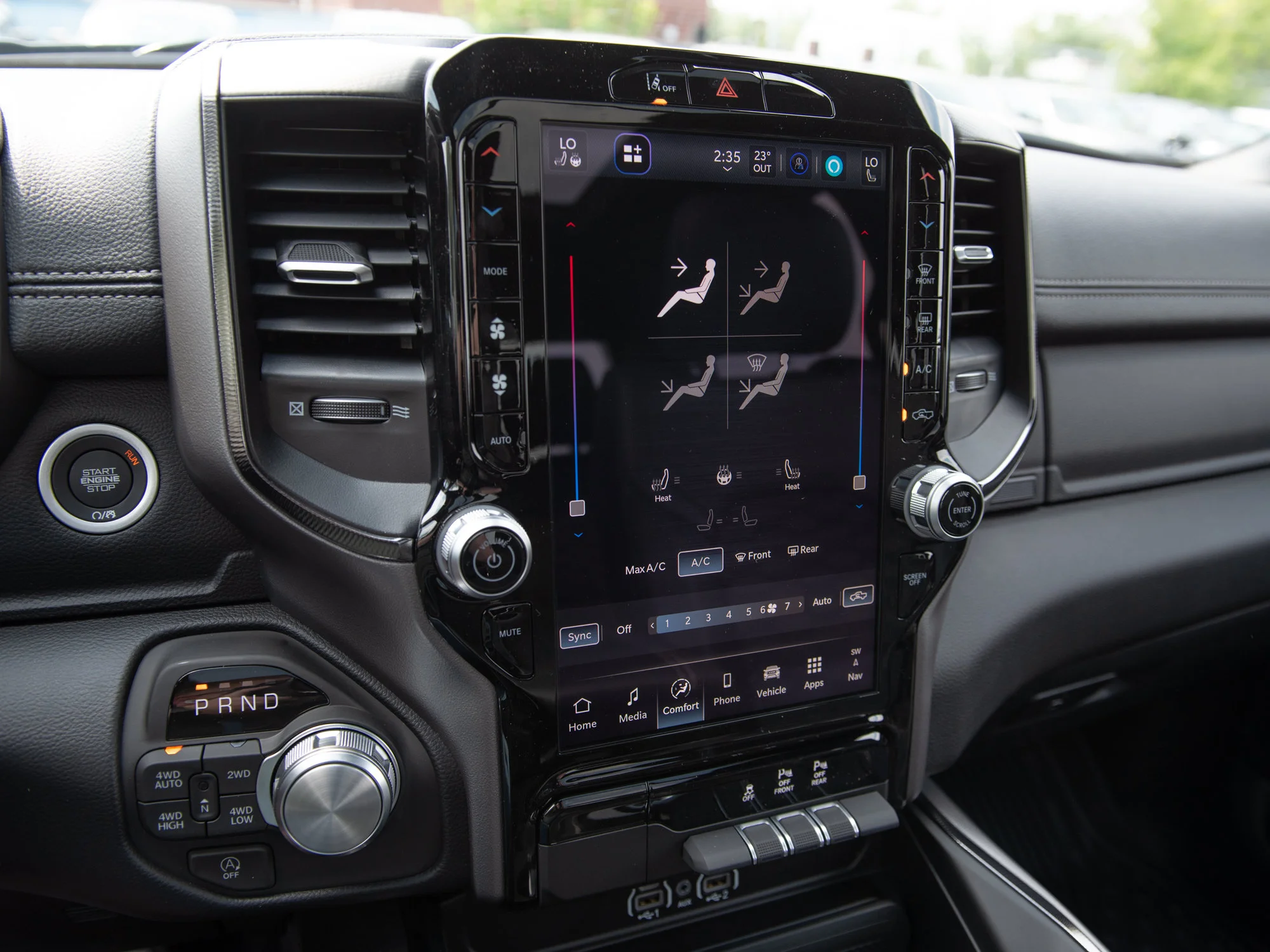 New 2026 Green RAM Sport* Crew Cab 4x4, Panoramic Sunroof, Nav, Heated Seats/Wheel, Alpine Audio image 19