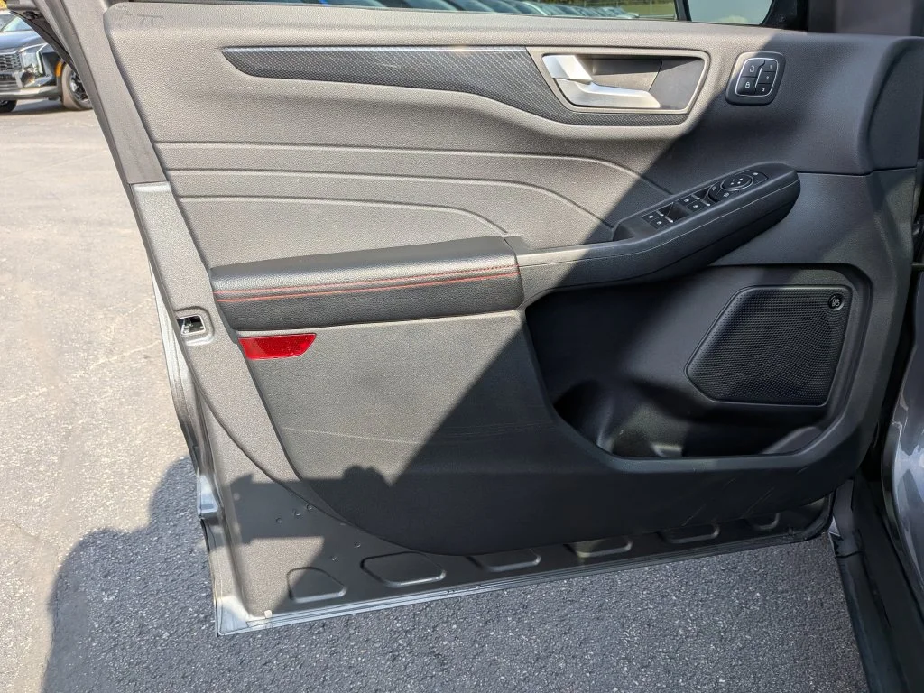 Used 2023 Gray Metallic Ford ST-Line Select image 13
