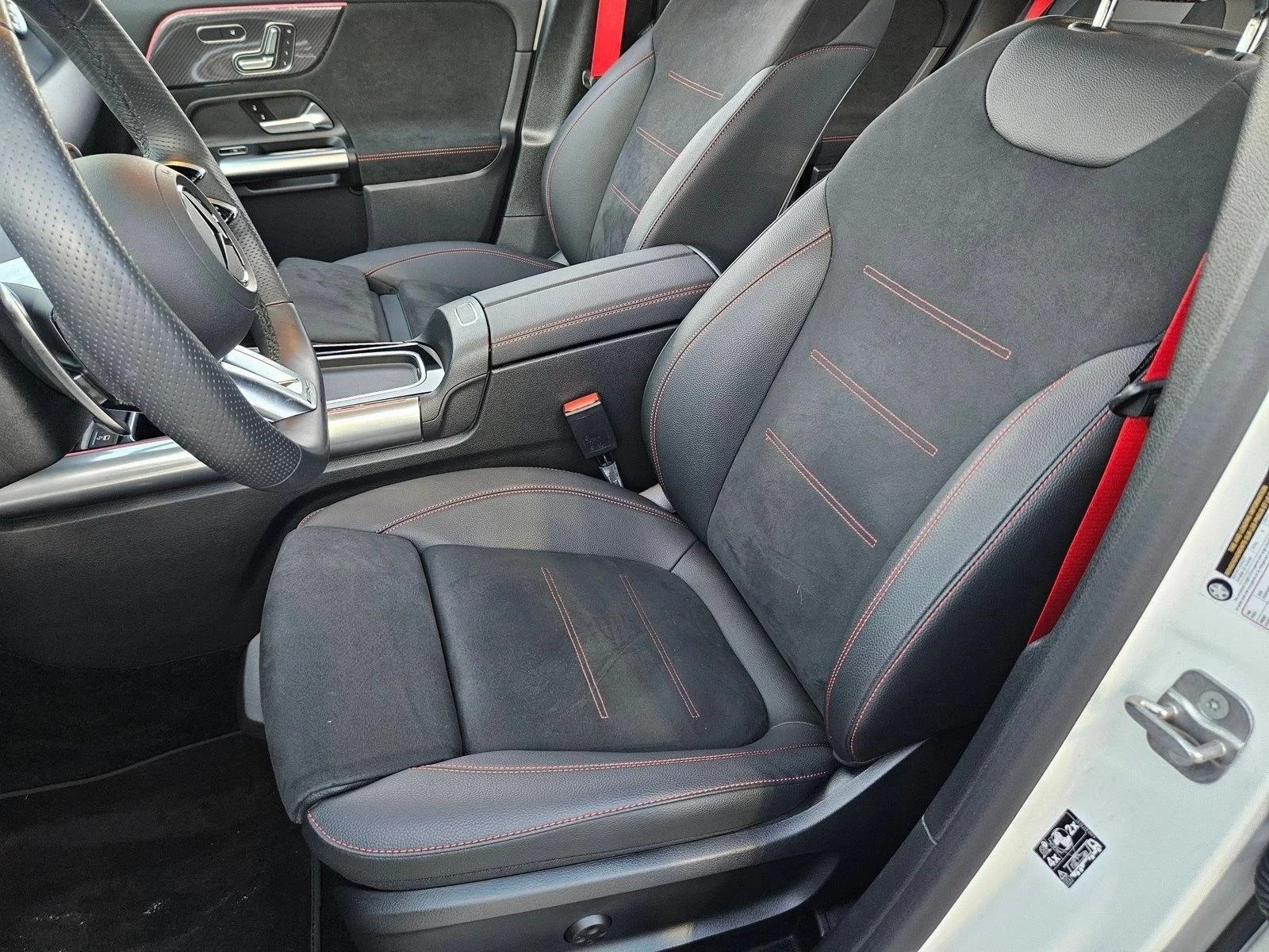 Used 2025 Polar White Mercedes-Benz AMG® GLA 35 image 16