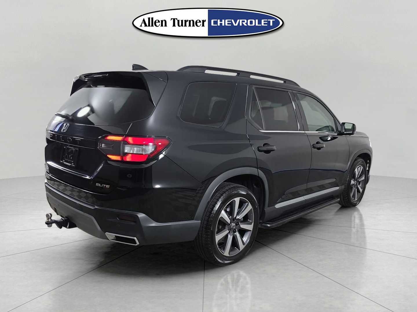 2023 Honda Pilot Elite - Photo 8