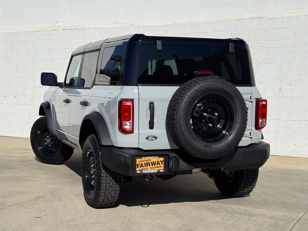 New 2026 Avalanche Gray Ford Big Bend® image 4