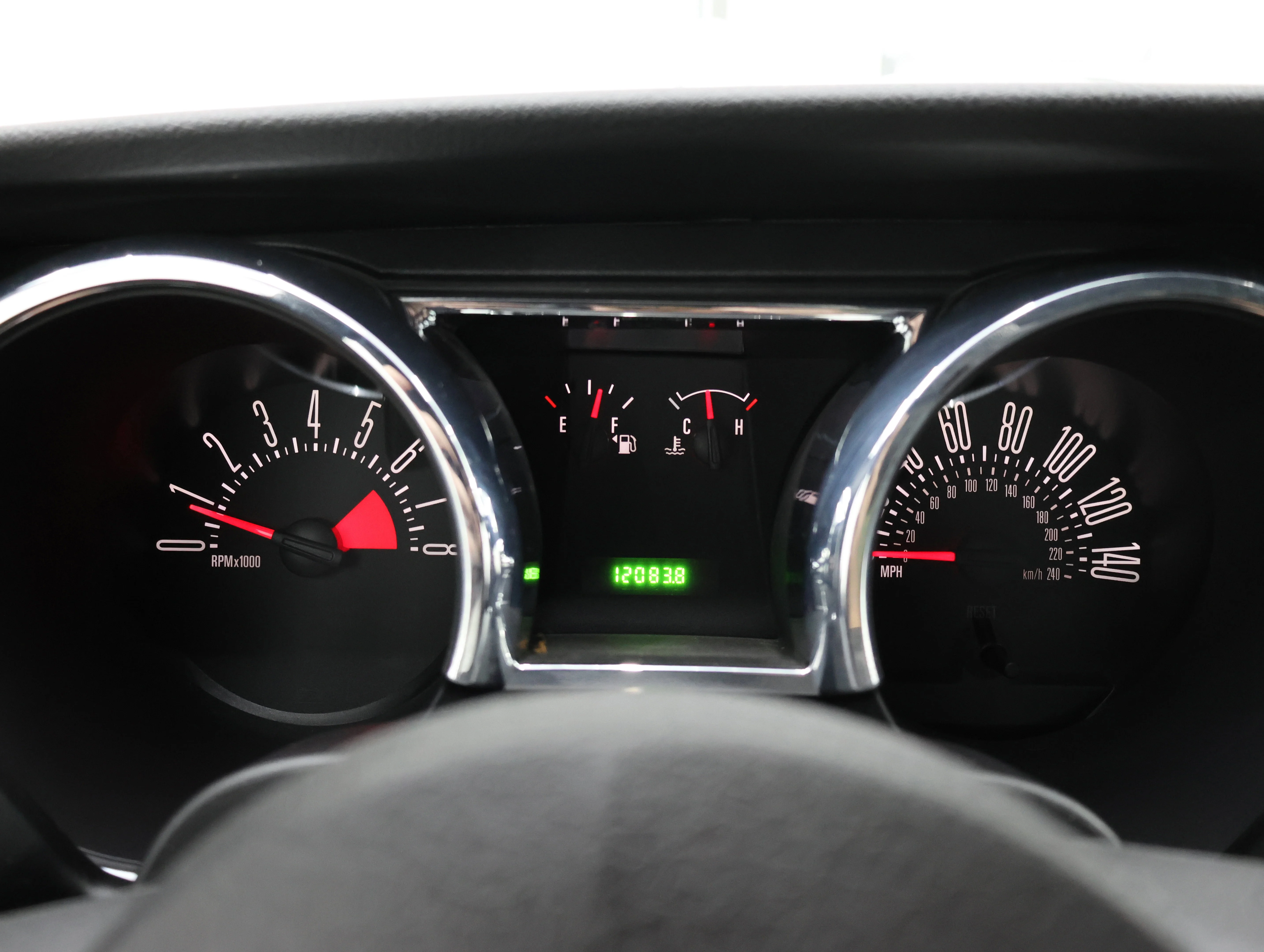 Used 2007 Black Ford GT Premium image 9