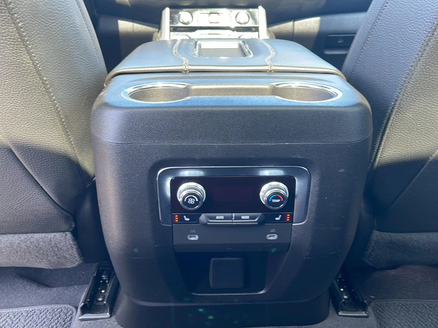 Used 2023 Onyx Black GMC Denali image 12