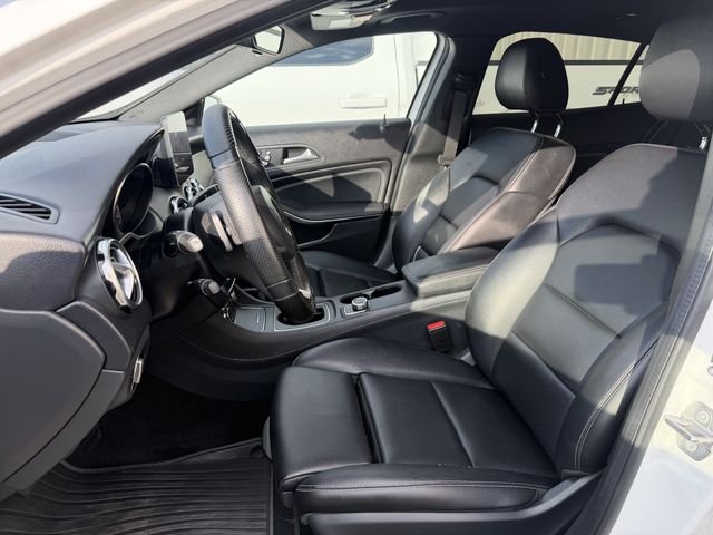 Used 2020 White Mercedes-Benz GLA 250 image 6