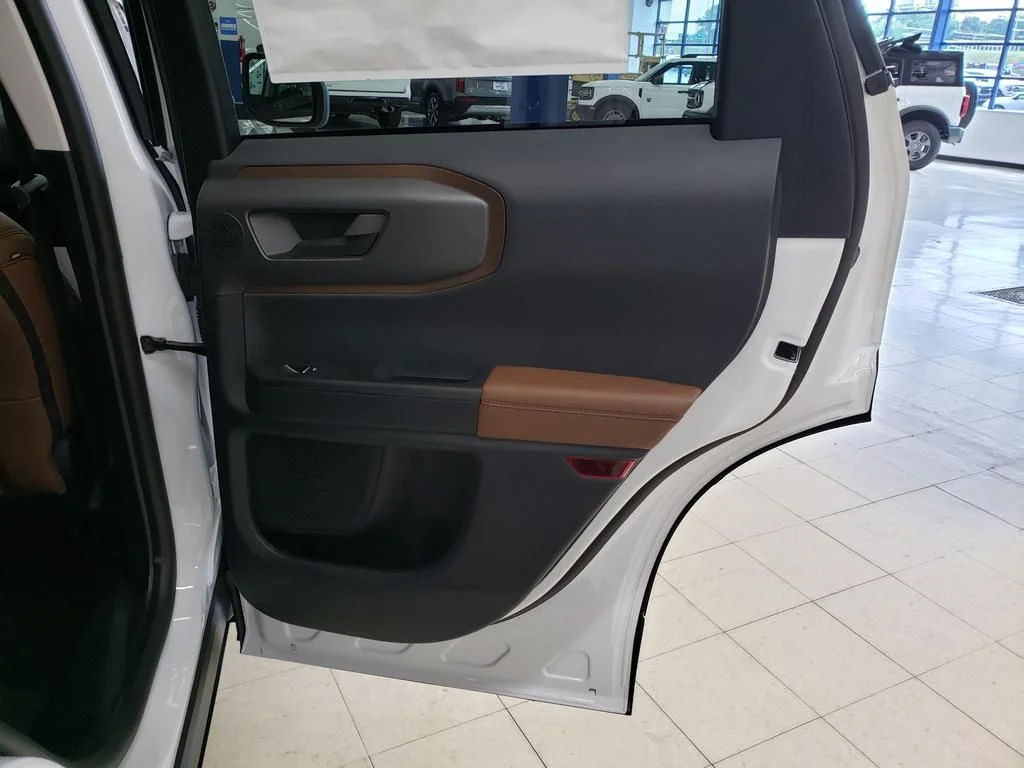 New 2026 Oxford White Ford Outer Banks® image 18