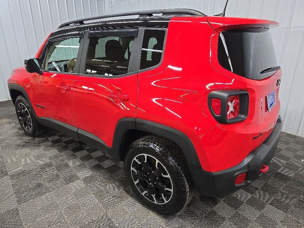 Used 2023 Red Jeep Trailhawk image 9