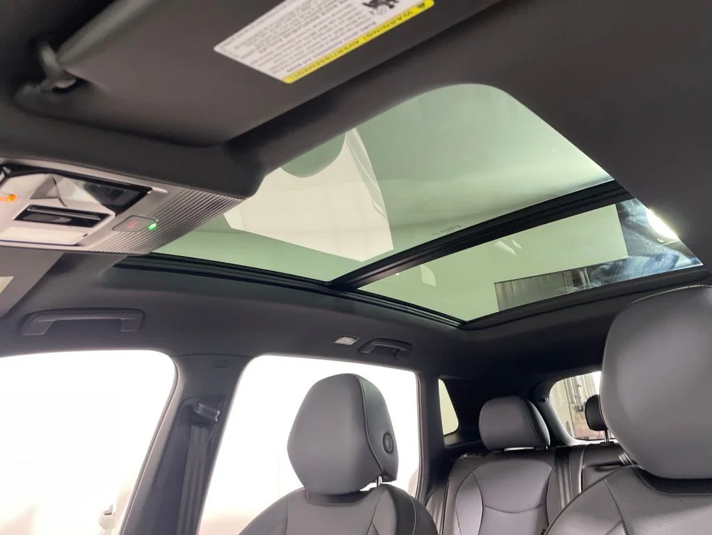New 2026 White/off-white Volkswagen 2.0T SE R-Line Black image 16